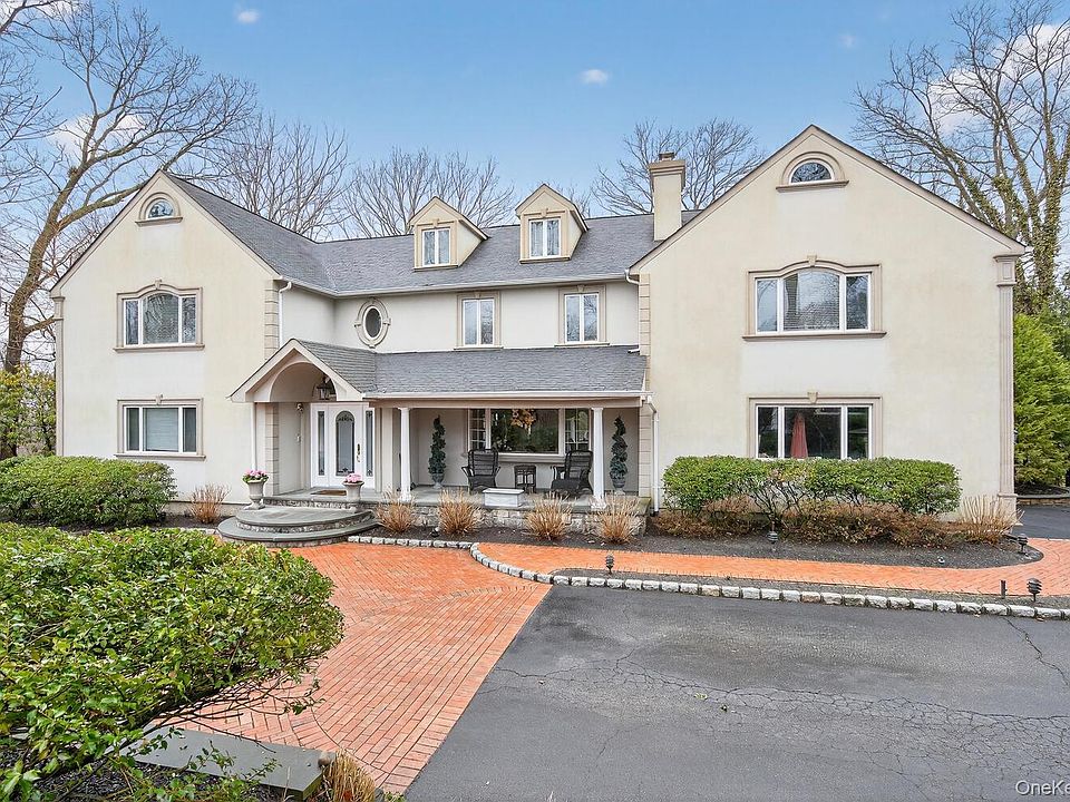 1st image of 23 Beaverhill Lane
