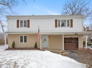 6 Garfield Dr, Patterson, NY 12563