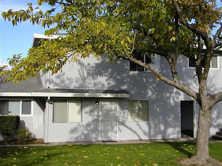 1st image of 2-3552 Opal Dr #2