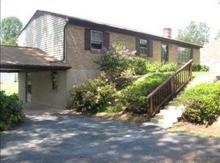 1535 Olde Hunting Trl, Danville, VA 24540
