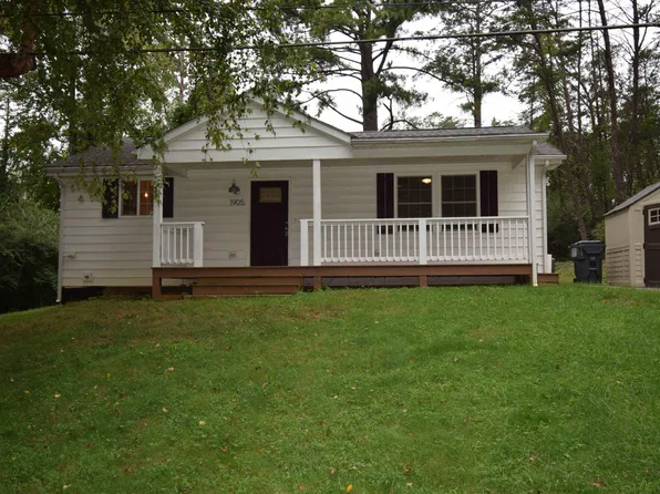 1905 Lambs Rd, Charlottesville, VA 22901