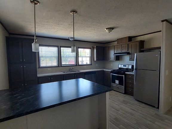 2nd image of 495 Spirit Mountain Dr
