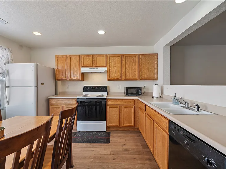 7858 S Kalispell Cir — Photo 9