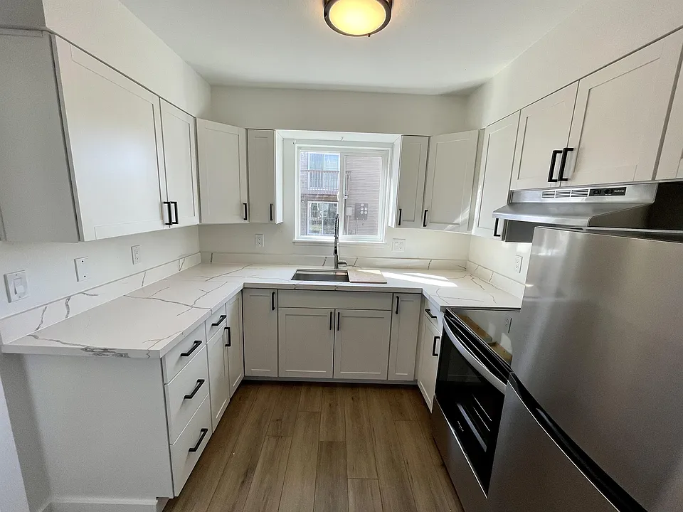 1523 Ernest Ave #C