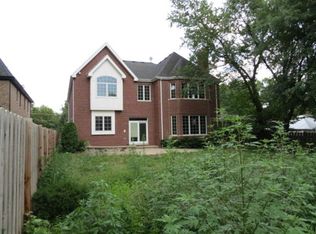 424 W 3rd St, Elmhurst, IL 60126