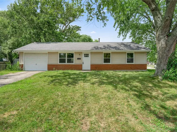 1938 Atkinson Dr, Xenia, OH 45385