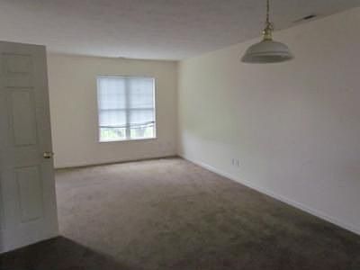 3rd image of 2477 Mosby Ct