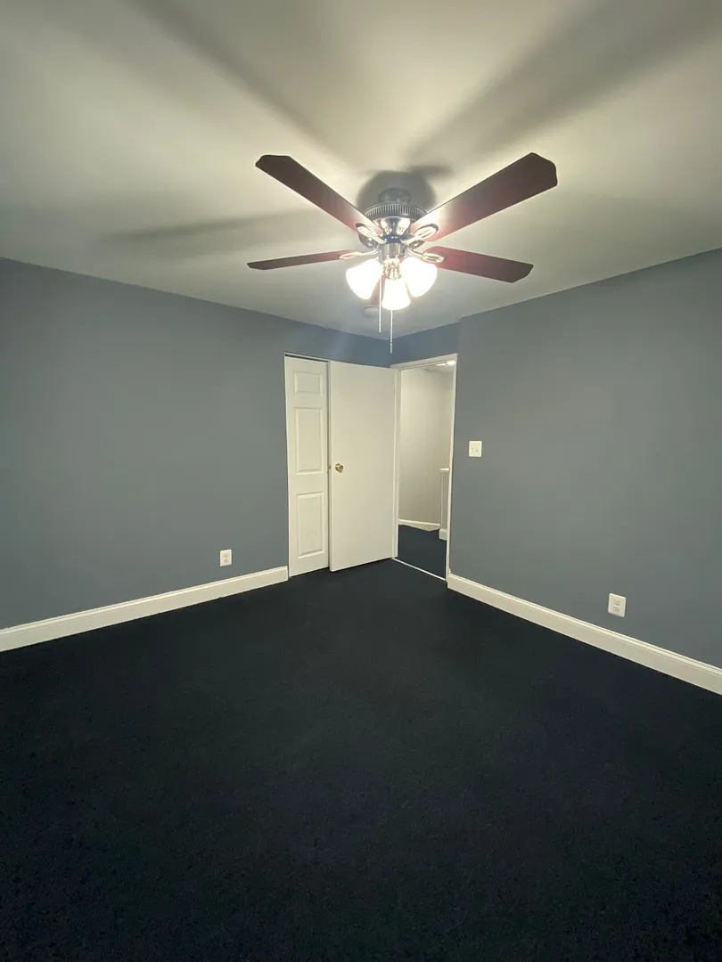 Dundalk - 3 bedrooms and 1 baths Available! — Photo 4