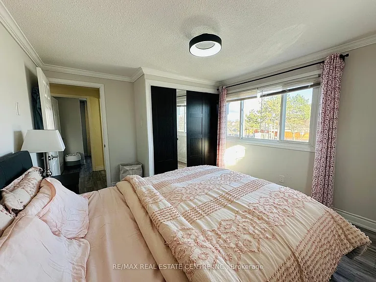 1 Havenbrook Ct — Photo 19