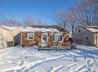 1355 E 349th St, Eastlake, OH