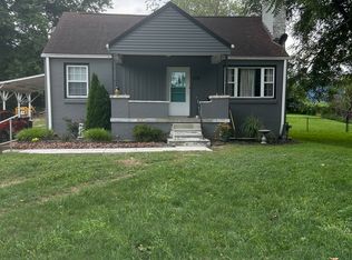 116 E 1st St, Silver Grove, KY 41085