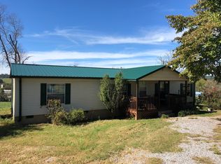 1135 Hawkins Rd, Sweetwater, TN 37874