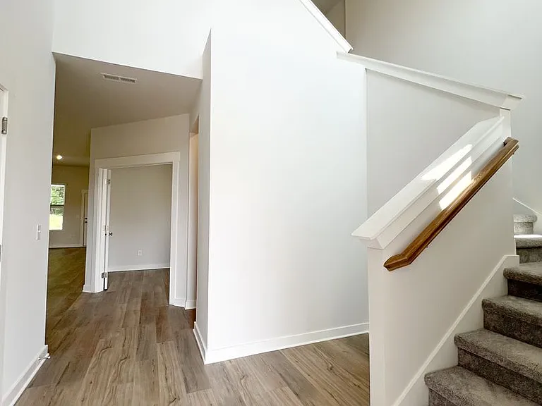 1173 Ross Farms Blvd — Photo 4