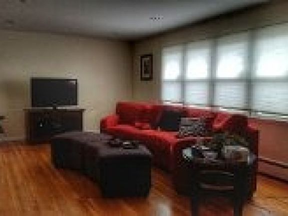 4th image of 12 Housman Ct #1