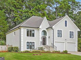 1320 Green Oak Cir, Lawrenceville, GA 30043