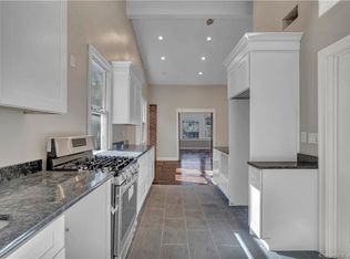 597 Chapel St #2F, New Haven, CT 06511