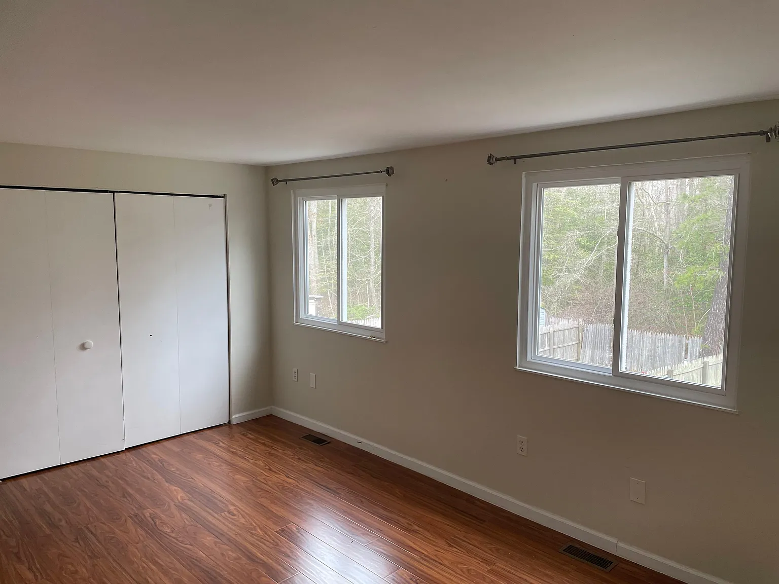 132 Marin Dr — Photo 3