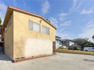 3223 W 84th St, Inglewood, CA 90305