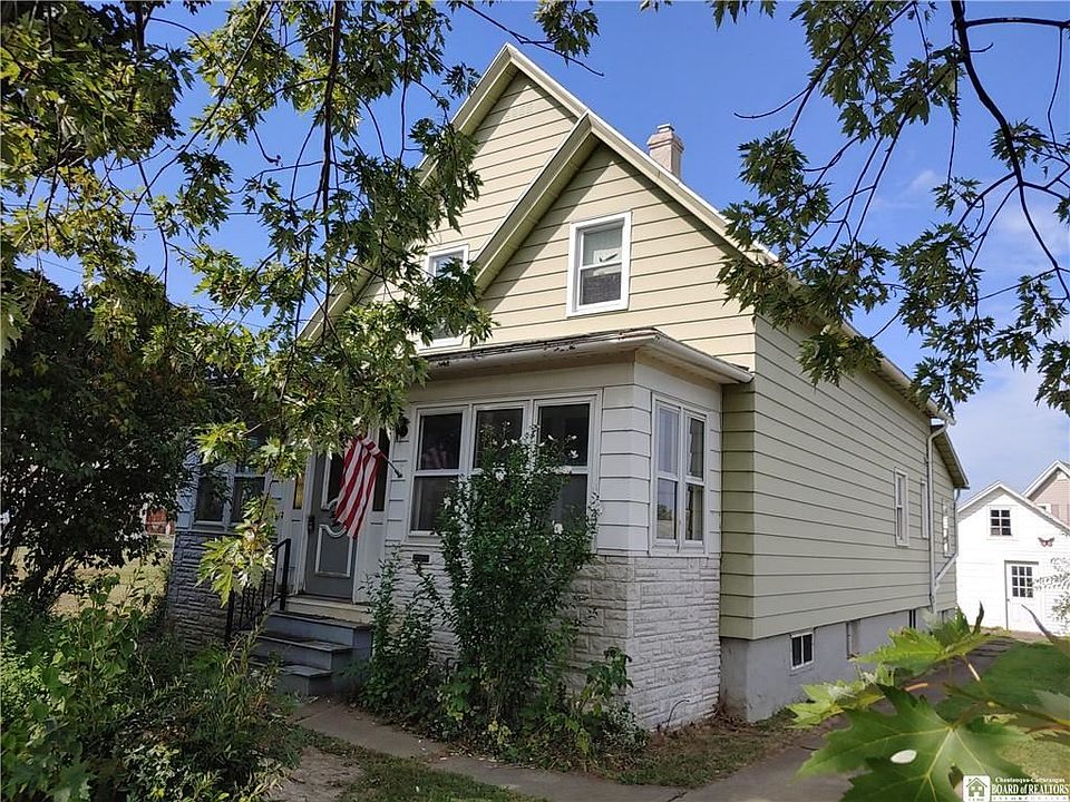 1st image of 42 Saint Hedwigs Ave