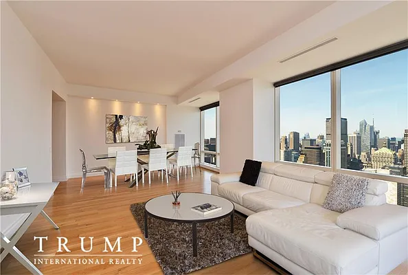 Rented by Trump International Realty | media 15