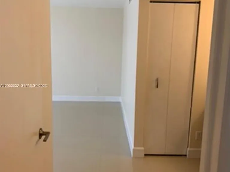 66 N Valencia Ave #Penthouse 2A — Photo 12
