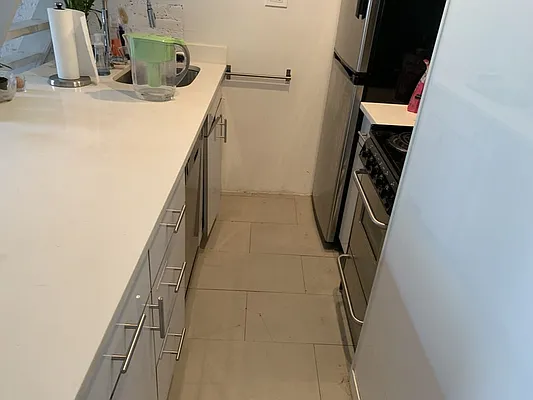 Rented by Sky Management | media 8