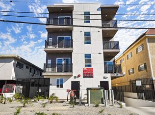 8444 Columbus Ave #403, North Hills, CA 91343