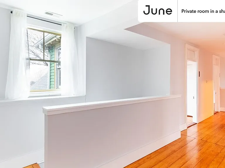 337 Central St #D — Photo 11