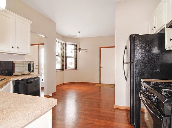 5th image of 1294 Tennyson Ln #204