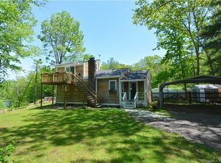 15 Sunny Heights Rd, East Haddam, CT 06469