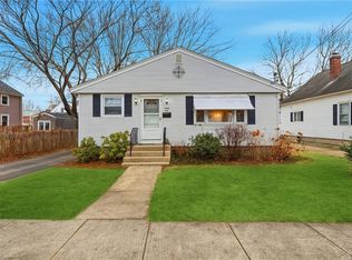 21 Webb St, Providence, RI 02908