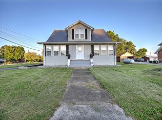 18 E Evelyn Ave, Monticello, KY 42633