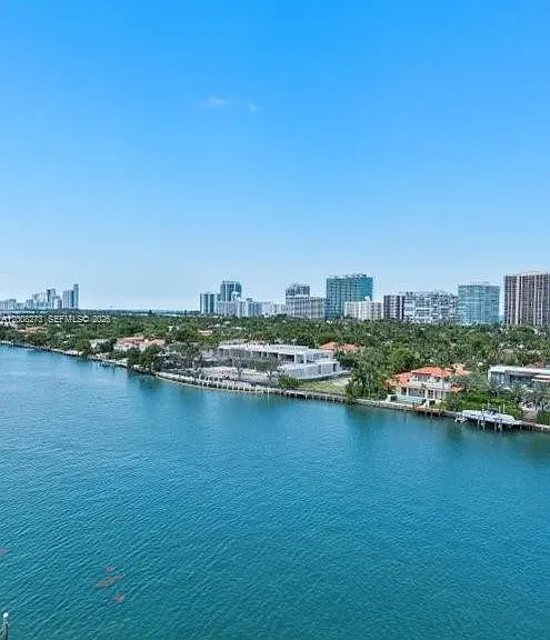 9751 E Bay Harbor Dr #11A — Photo 32