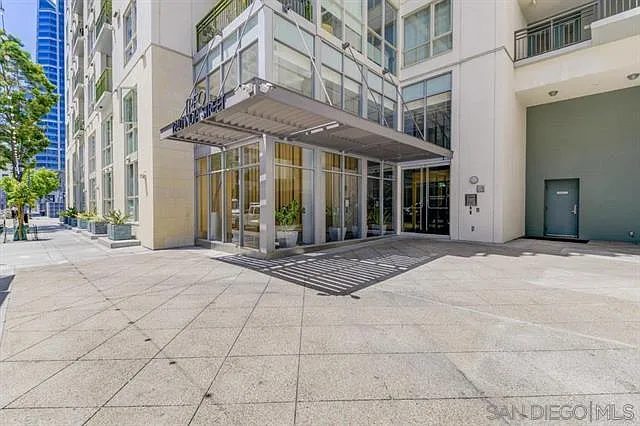 1240 India St #318 — Photo 11