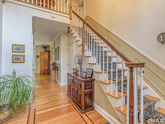 4th image of 62 Jacobs Hill Road