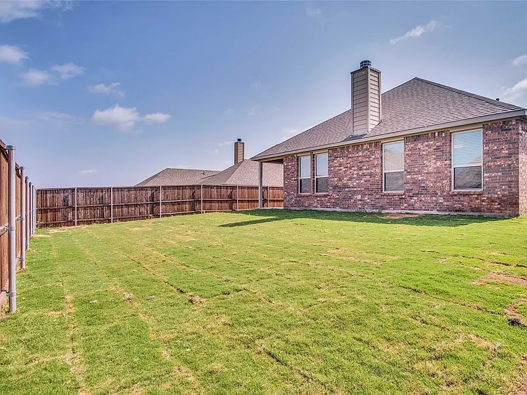 204 Flower Ridge Dr — Photo 21