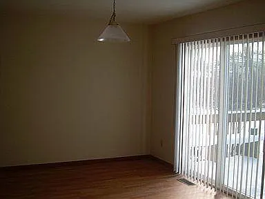 3732 Brainard Rd — Photo 4