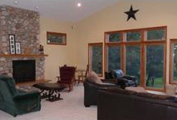 3rd image of W2880 Shorewood Ct