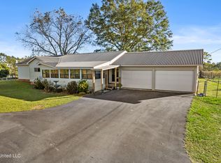 149 John H Rd, Magee, MS 39111