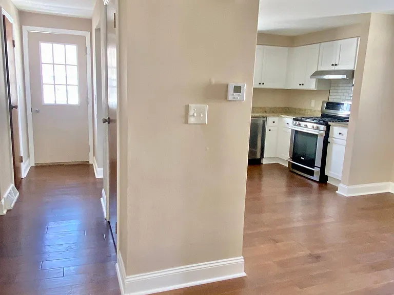 435 Baker Dr #B — Photo 4