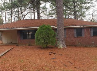 227 Wrenn St, York, AL 36925