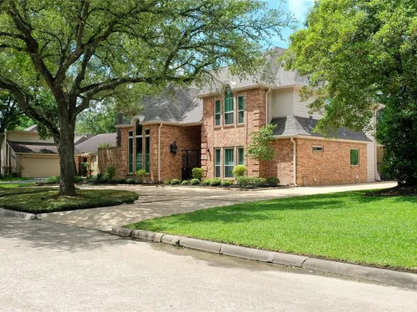 7419 W Suddley Castle Street, Houston, TX 77095
