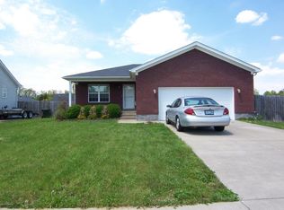 121 Madison Rae Blvd, Shepherdsville, KY 40165