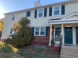 1453 Bluebird Ter, Saint Louis, MO 63144