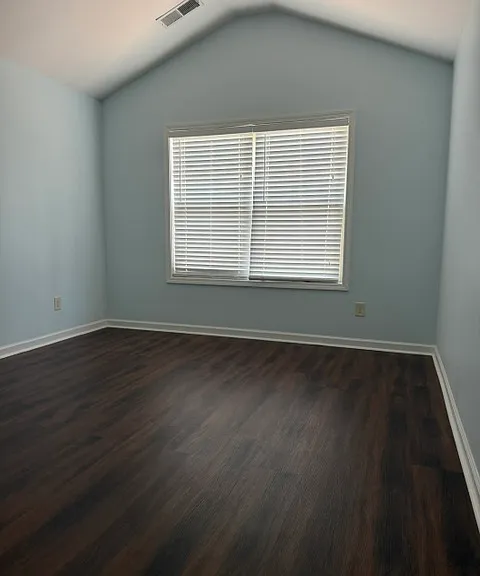 438 Privet Cir — Photo 11