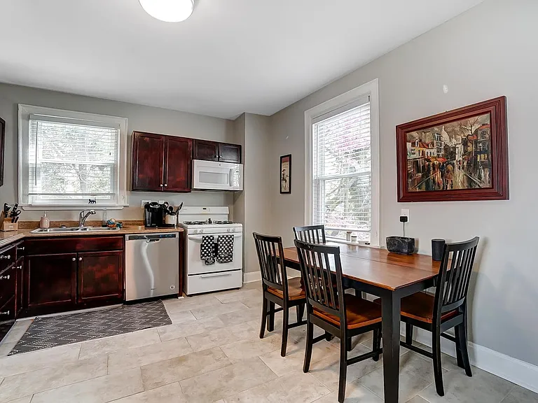 2546 Ingleside Ave #2 — Photo 15