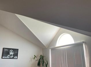 15750 Saint Louis Ave, Markham, IL 60428