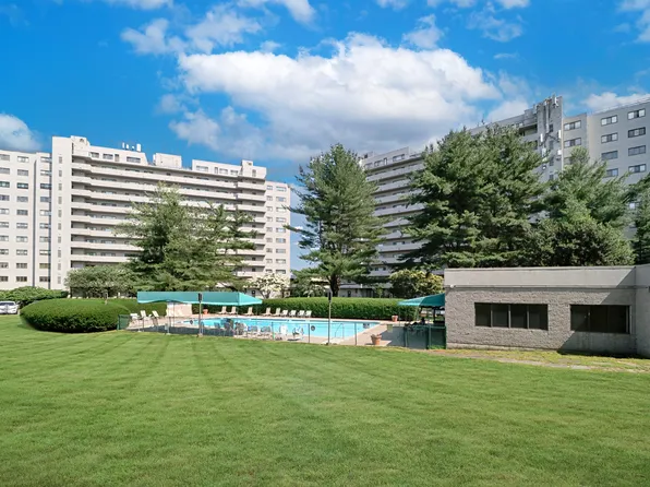 3200 Park Avenue #6A2, Bridgeport, CT 06604