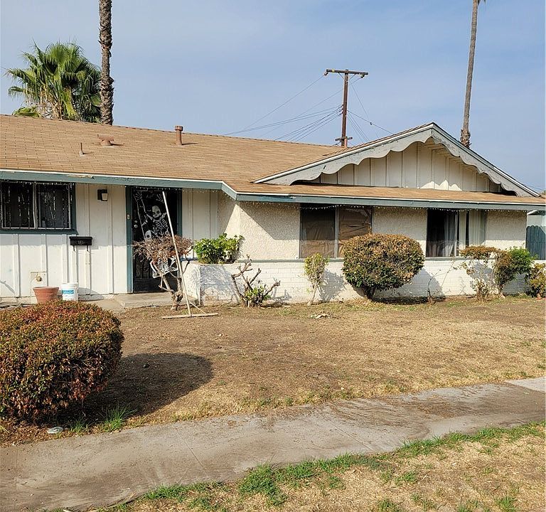 1st image of 2694 Maple St