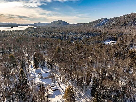 4th image of 156 Big Moose Rd